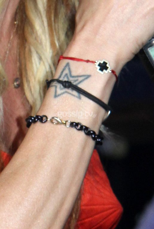 star(9)