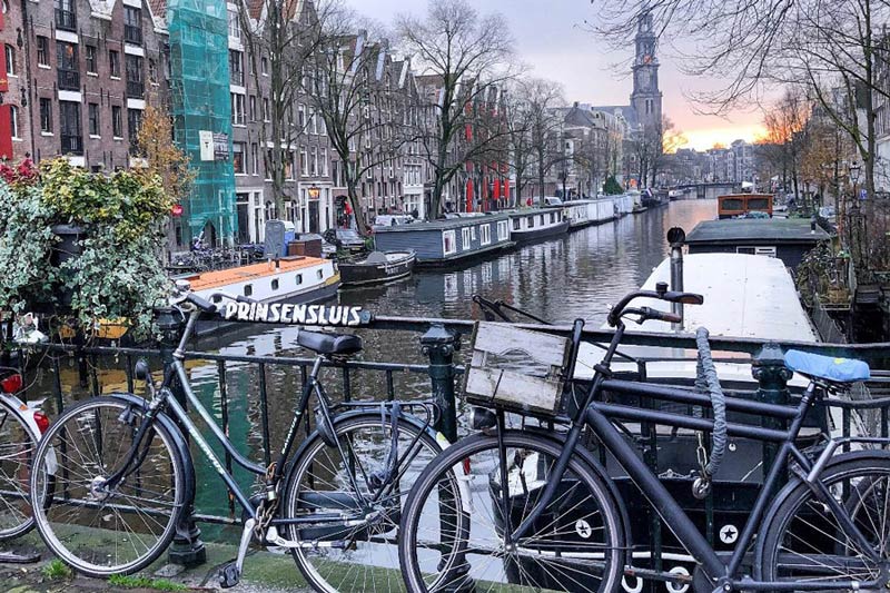 Amsterdam Bikes Frontimgelstories Travelen