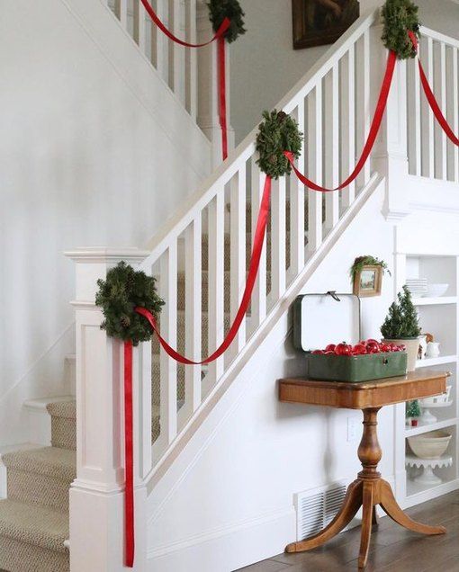 Step Up Your Game With These Christmas Decorations For Your Stairs Hunker