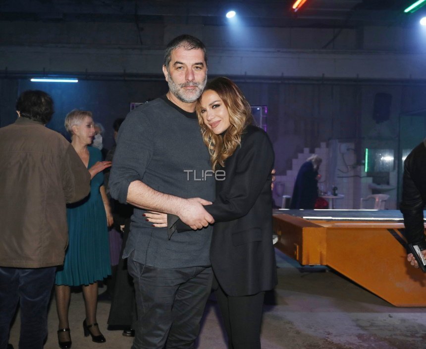 1951 Vasilis Mpismpikis Despina Vandi 1612022