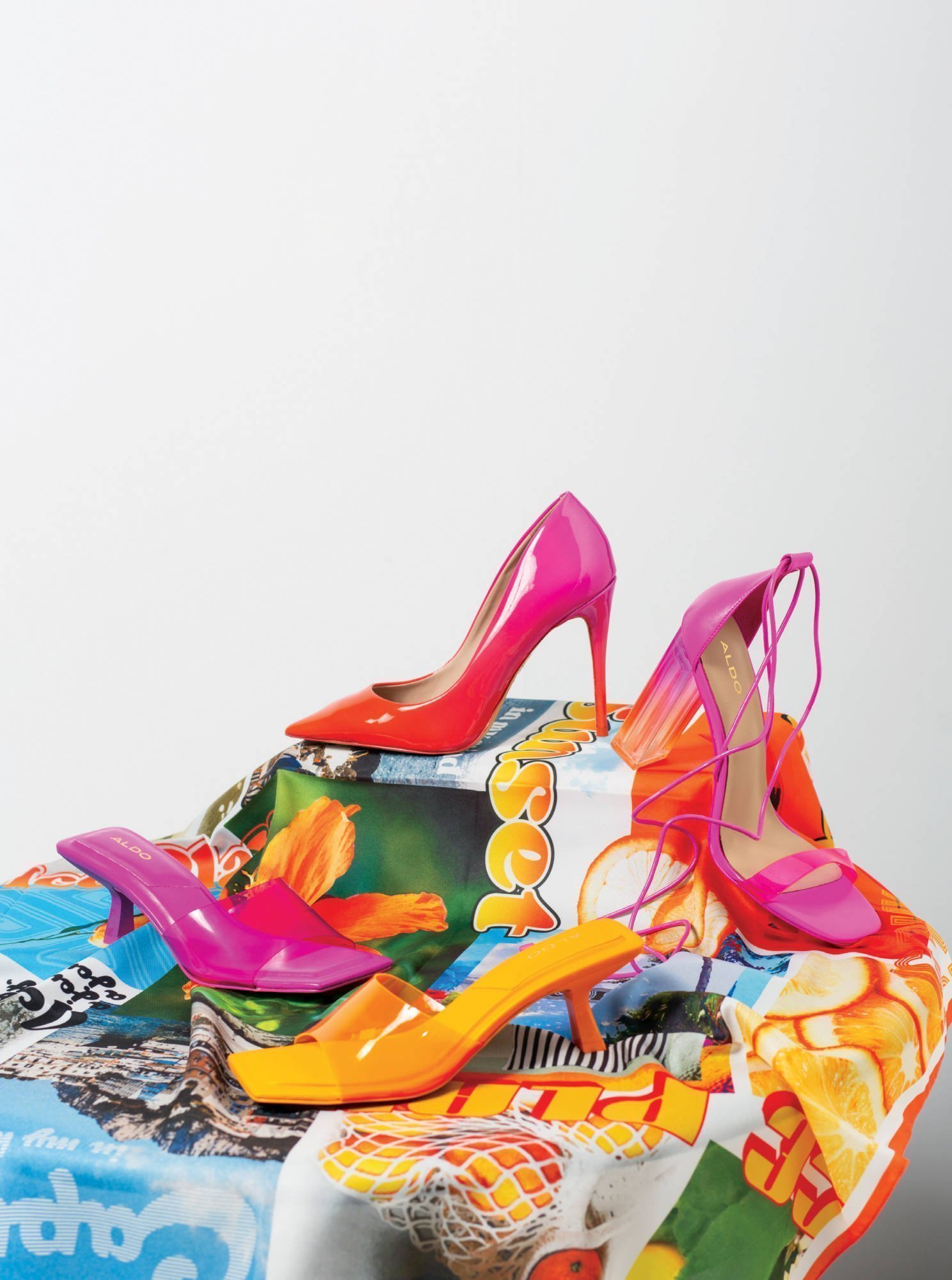 022 Still Life Shona 295.indd