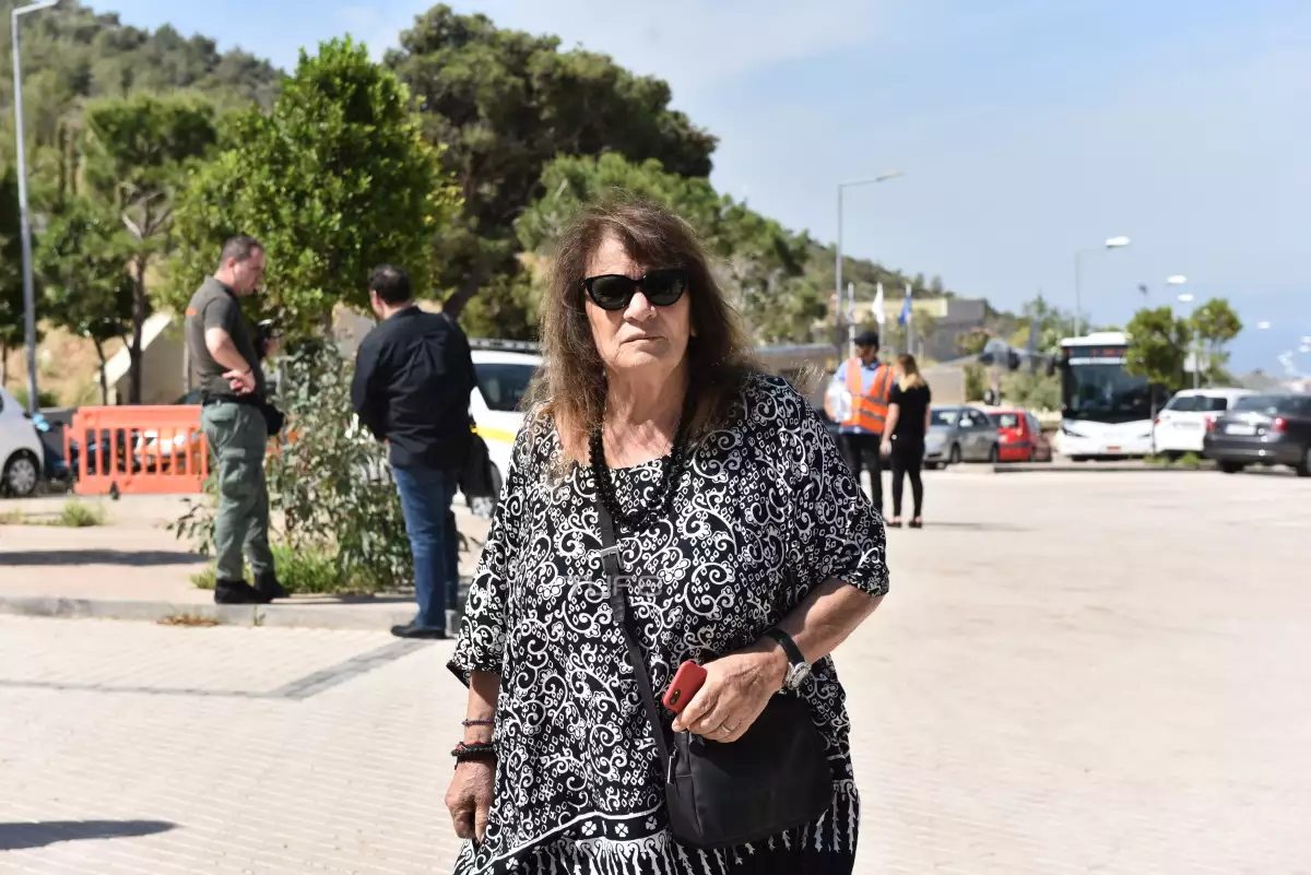 Elpida 1