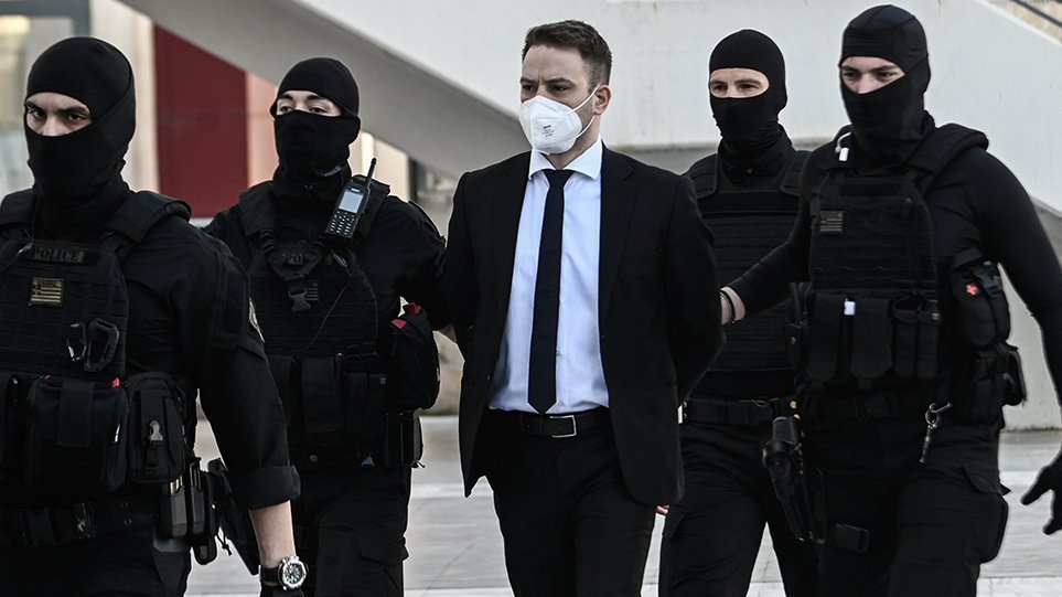 Mpampis Anagnwstopoulos 76