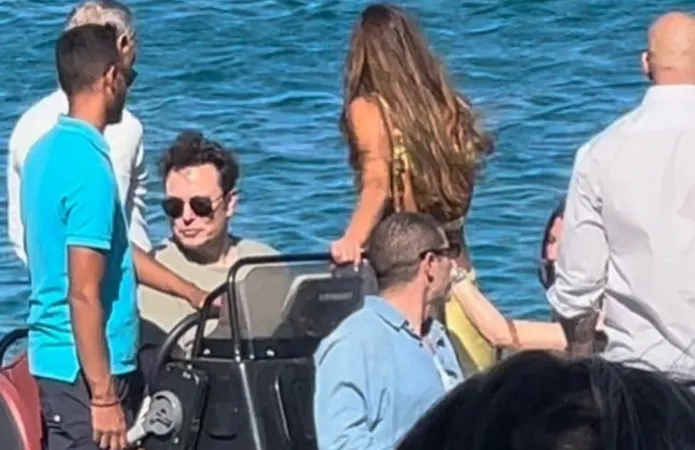 Elon Musk Mykonos E1658003085133