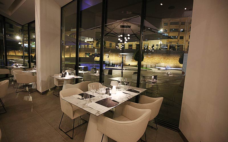 Platea (2)