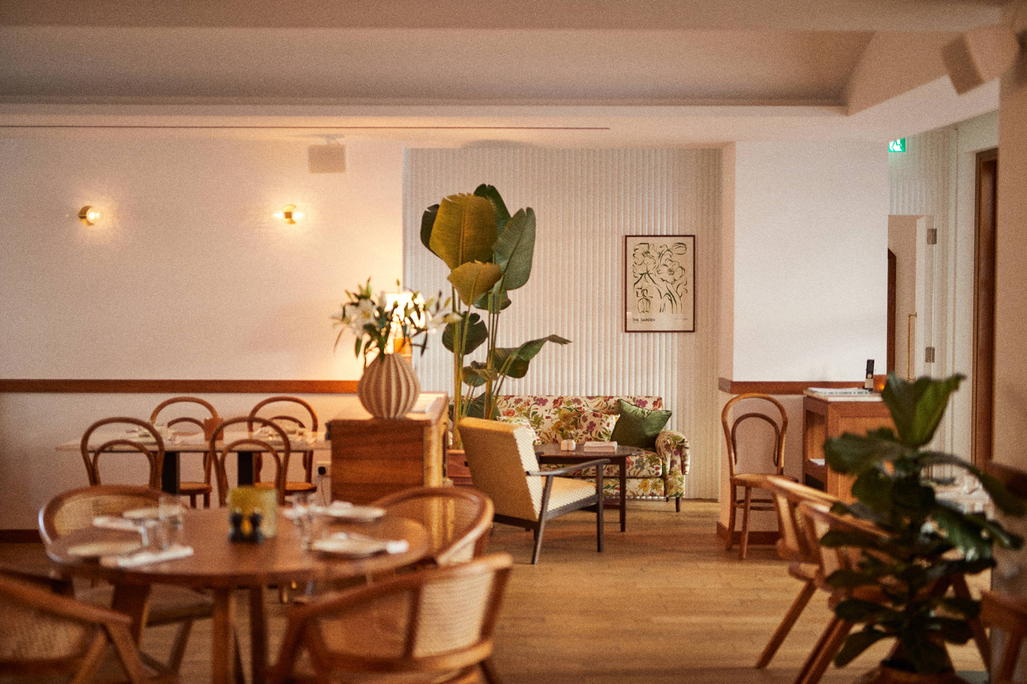 Theagorahotel