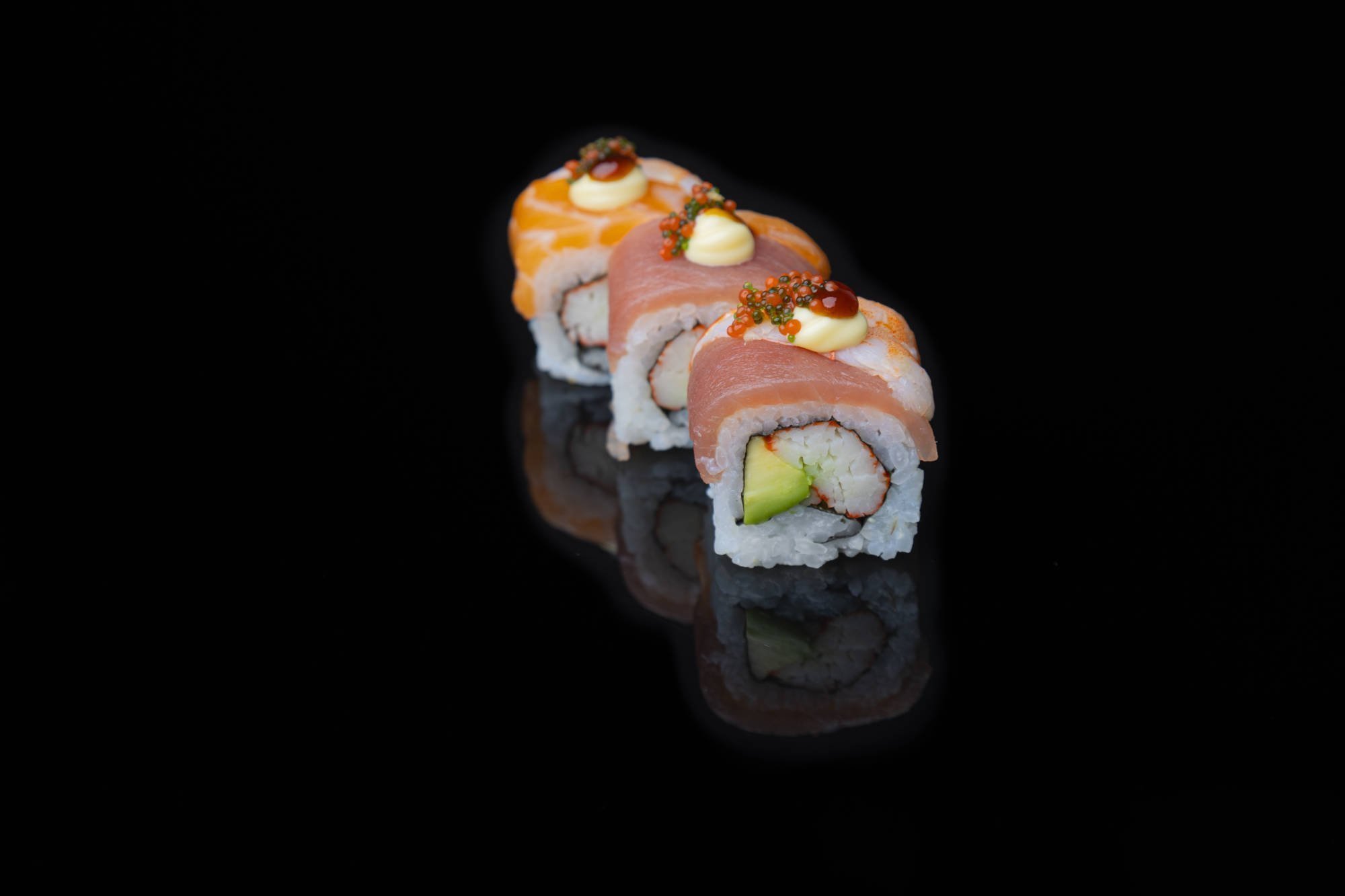 Uramaki Rainbow Roll