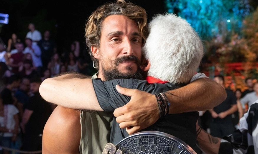 Sakis