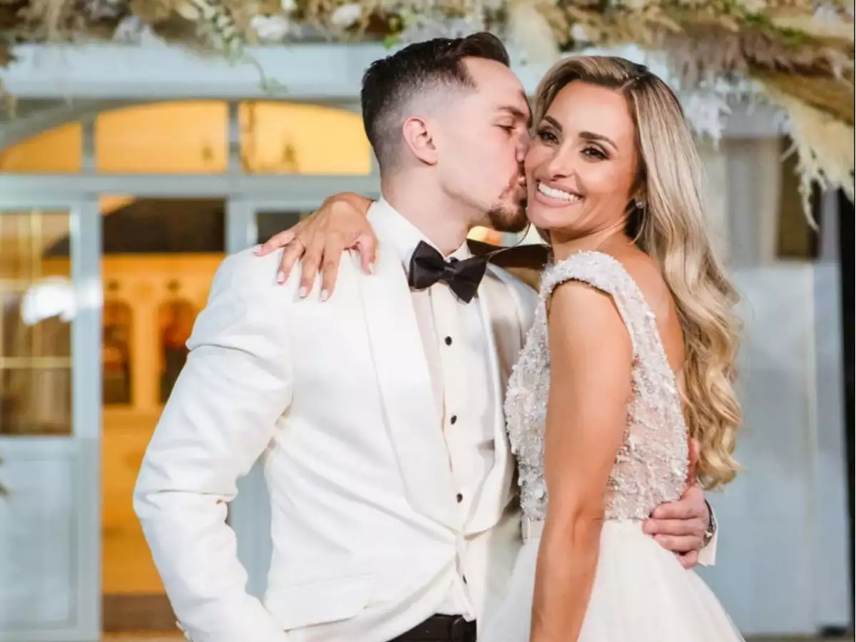 Petrounias1