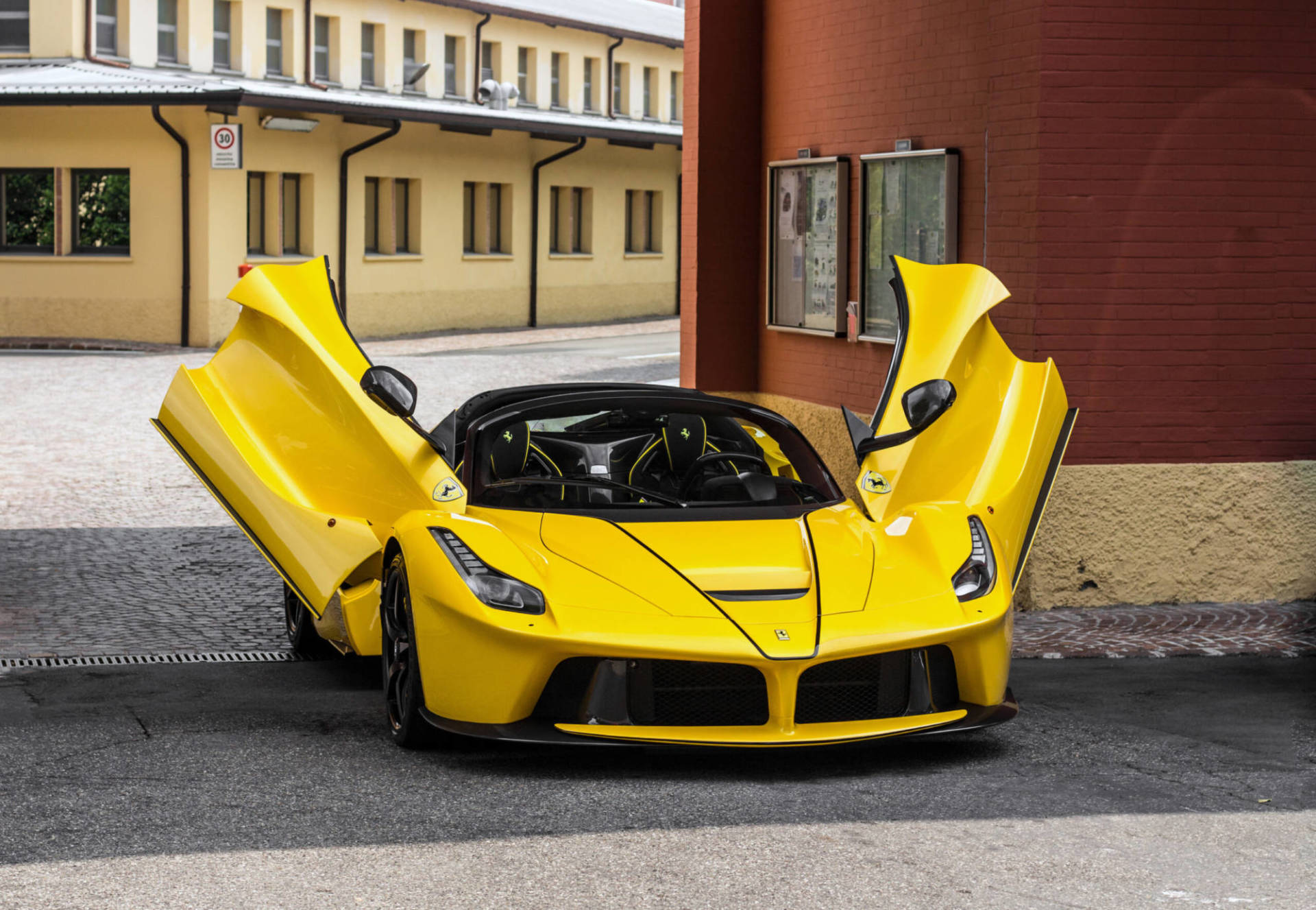 Ferari