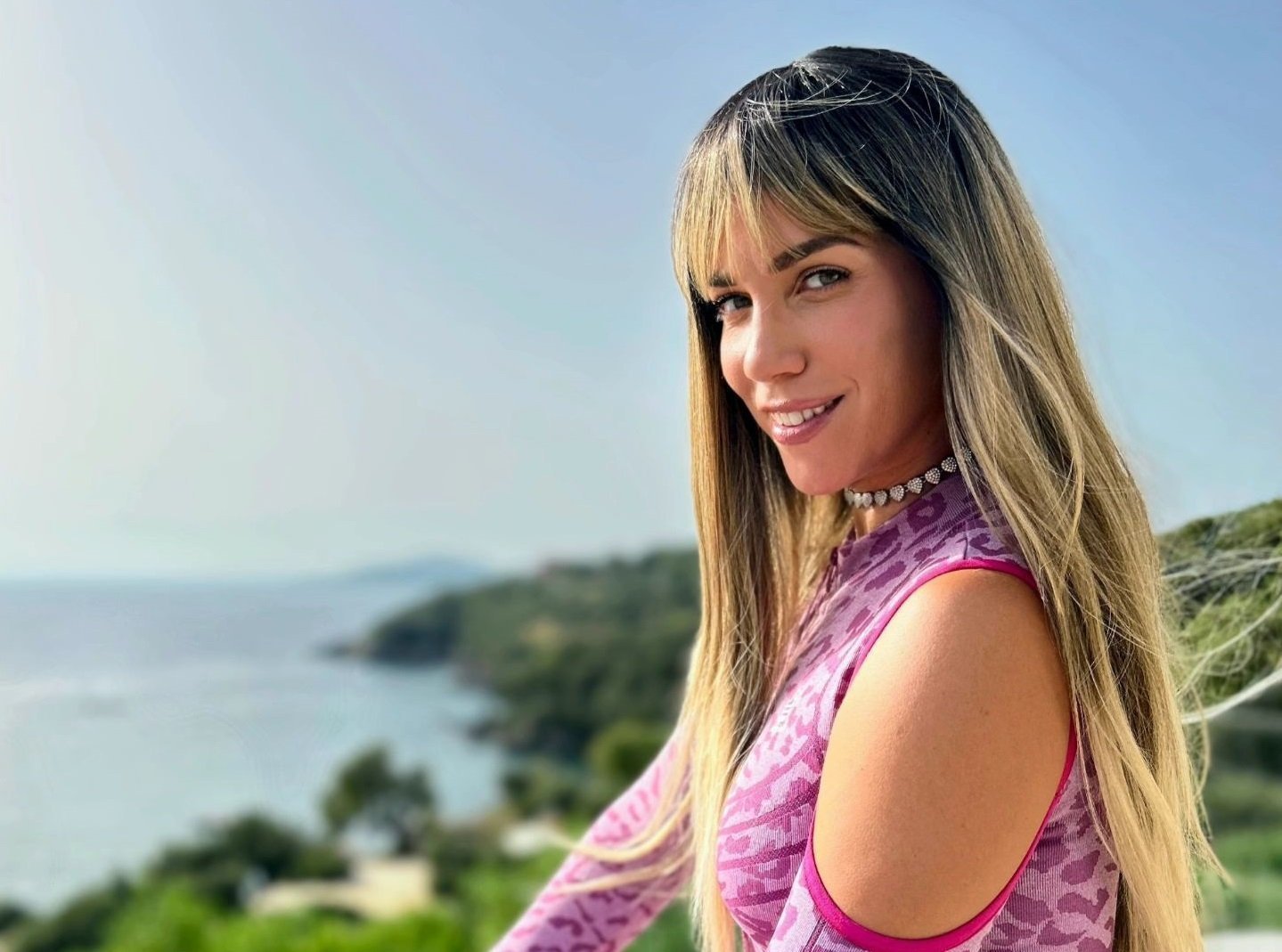Stikoudikaterin 1695650771 3199673041923047507 206341927