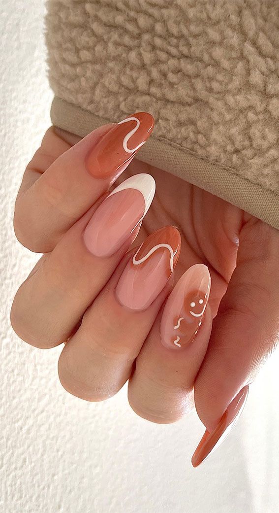 Glam Festive Christmas Nail Art Ideas Caramel Colour Gingerbread Nails