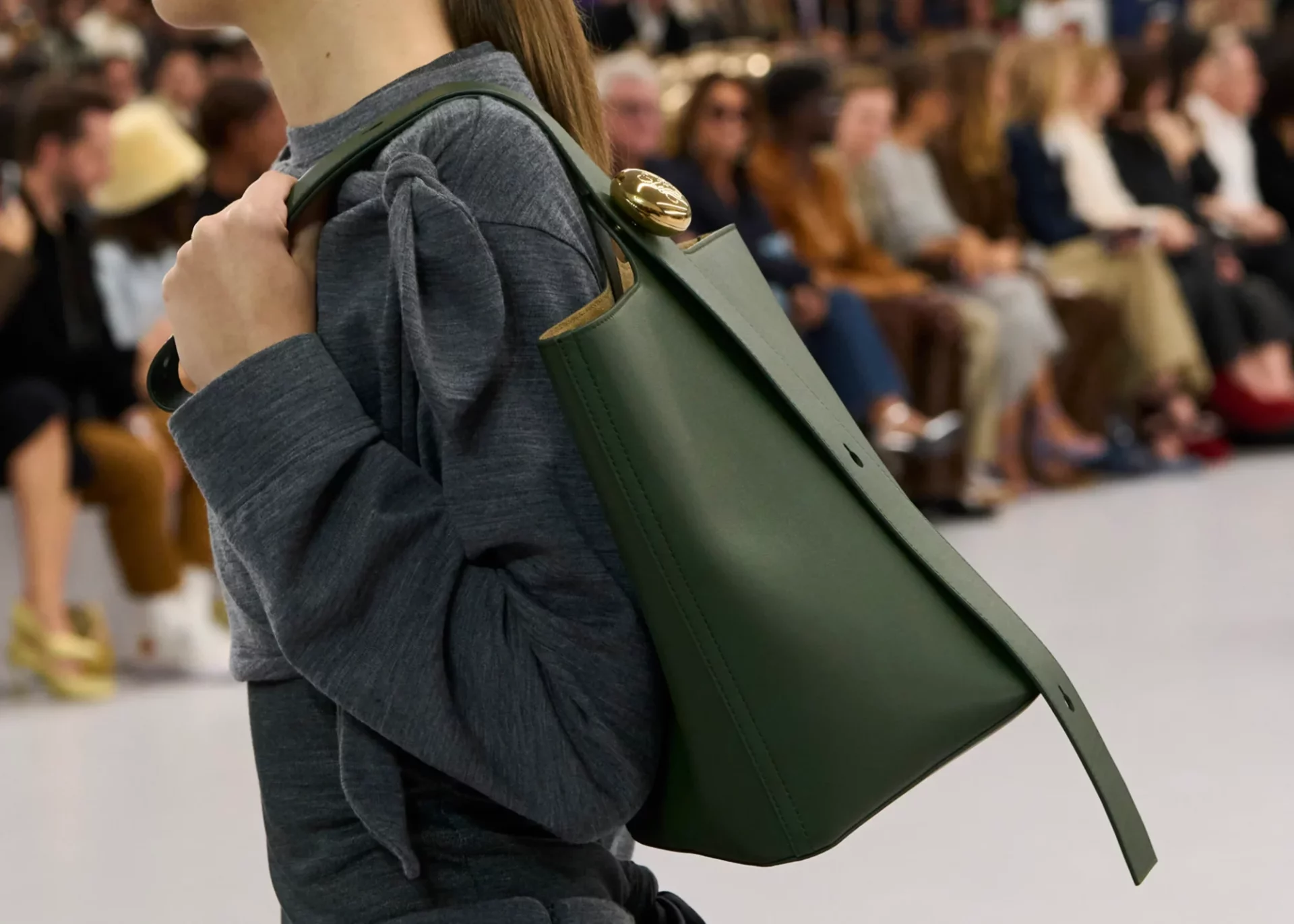 Loewe Clp S24 107 Copy Feature