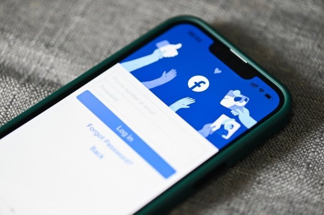 Fb