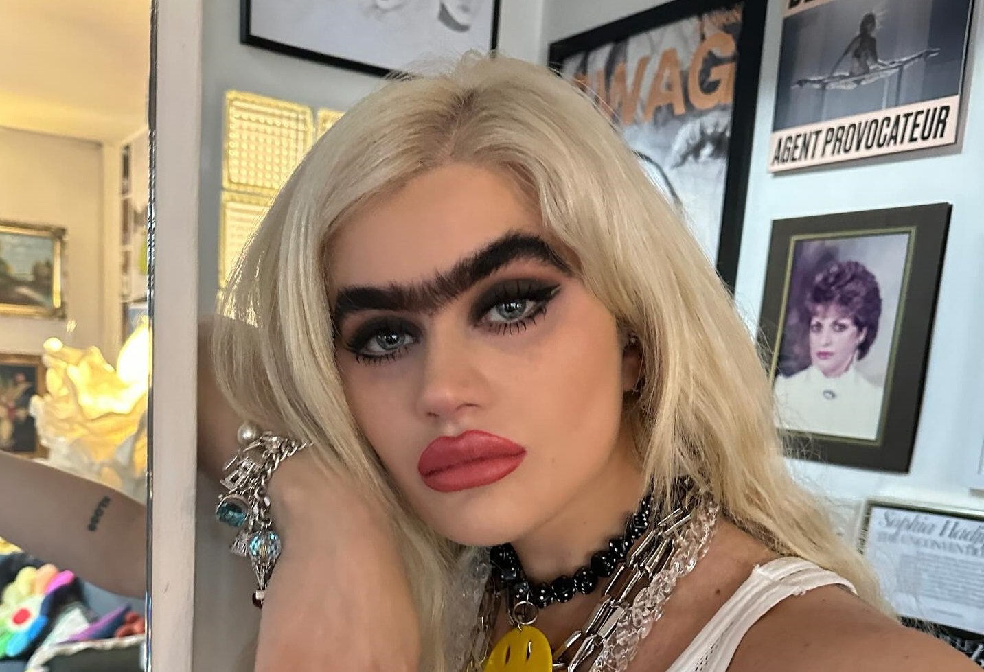 Sophiahadjipanteli 1708800254 3309978894590937369 33586514