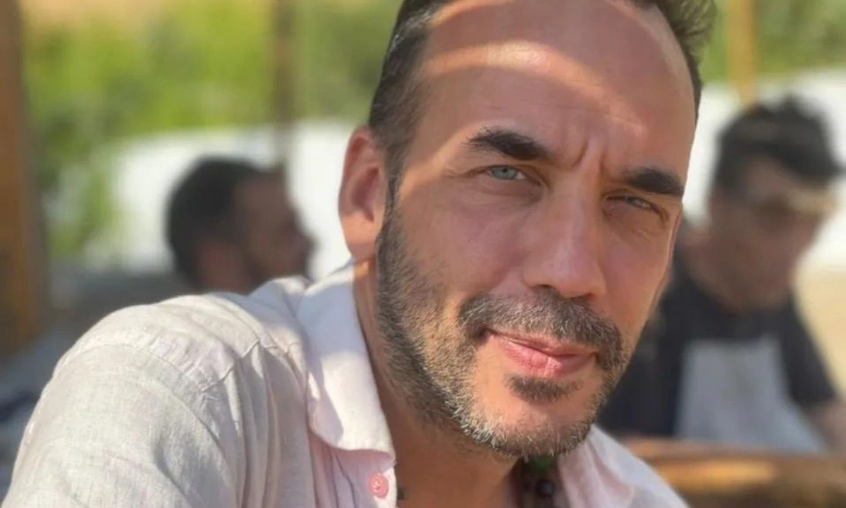 43935d6f Panos Mouzourakis Kori