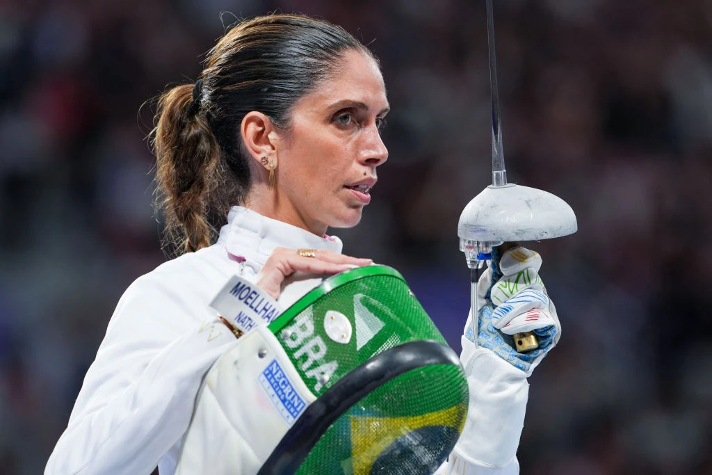 Nathalie Moellhause Palevei Me Ton Karkino Kai Palepse Kai Stous Olympiakous