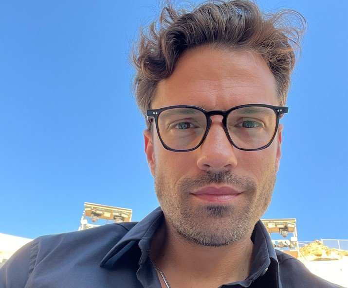 Argiros Aerodromio Meta Tis Fimes Oti Tha Ginei Pateras