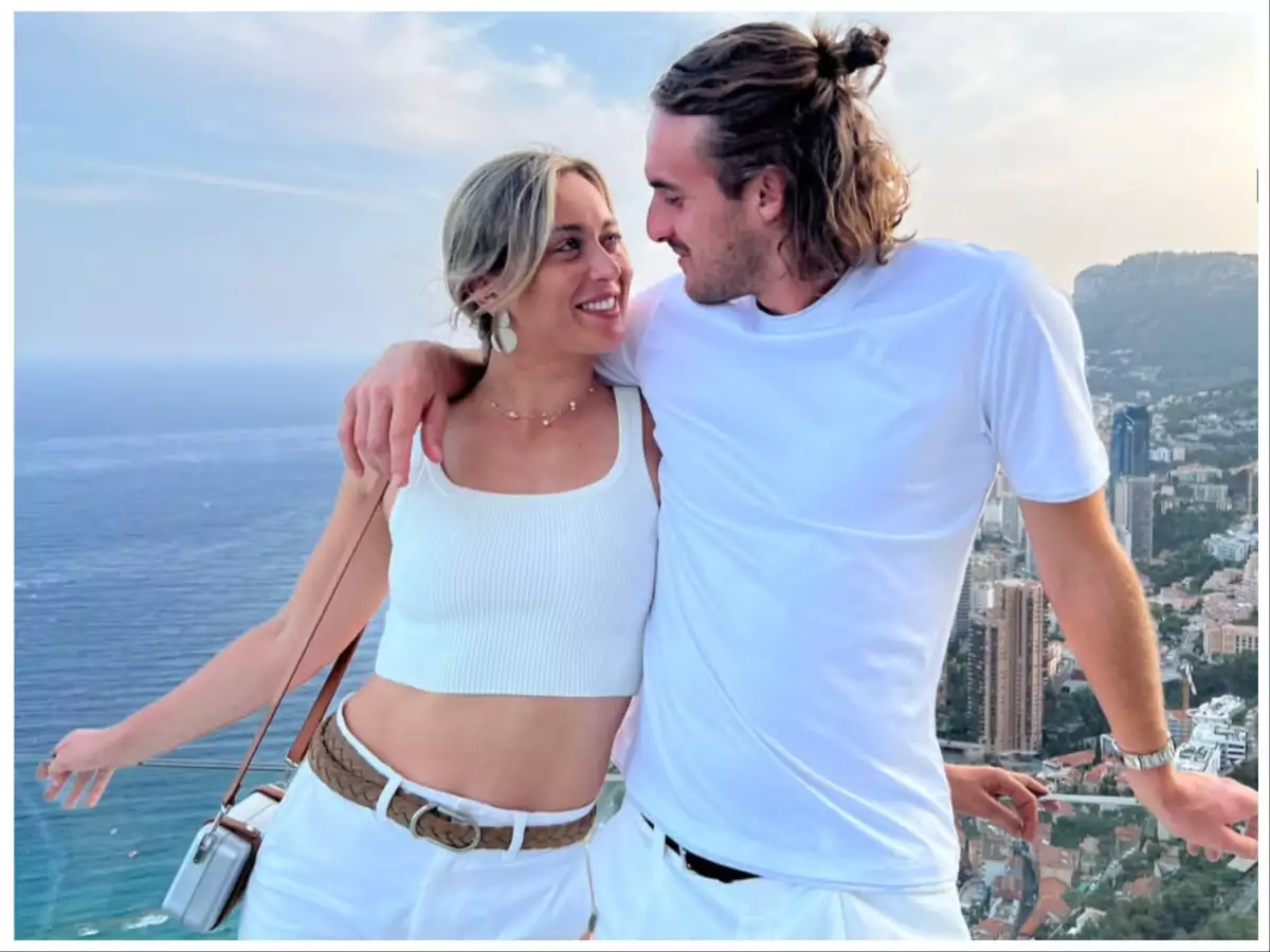 Tsitsipas Paoula Spania Eksomologisi Gia Ti Sxesi Tus