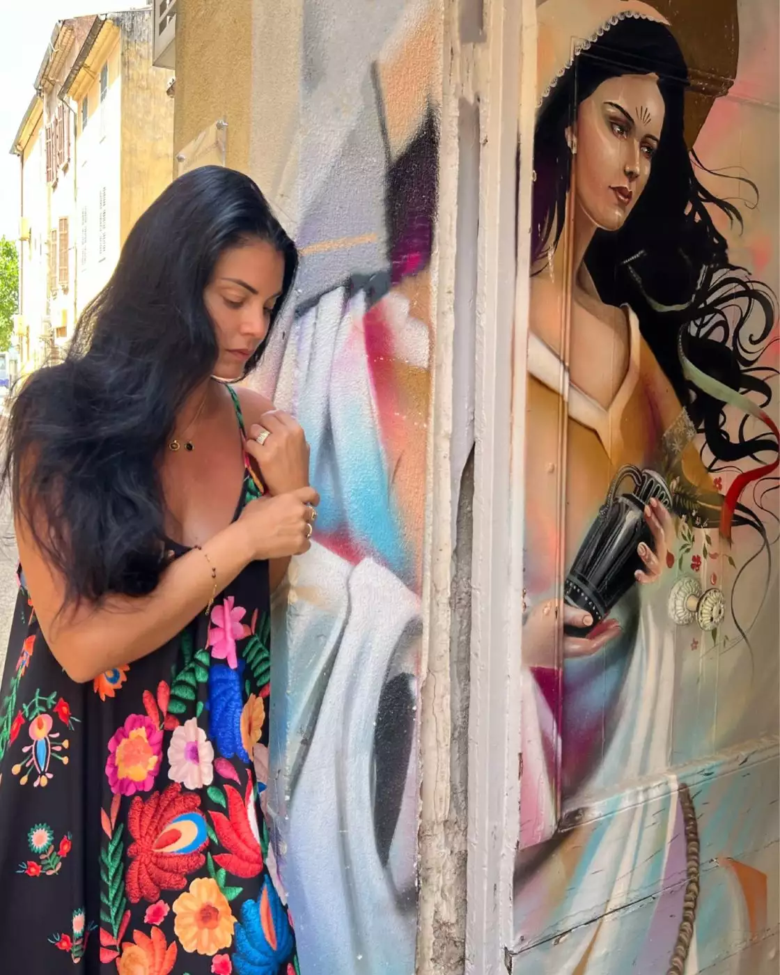 32