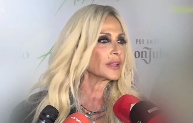241006122258 Anna Vissi