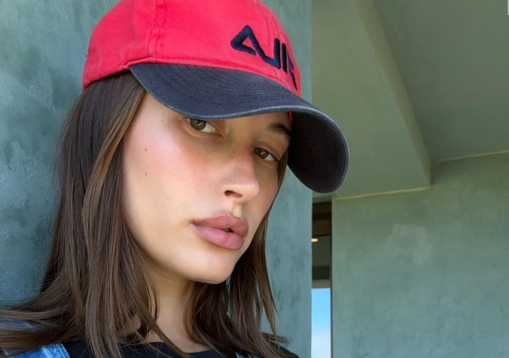 Hailey Bieber