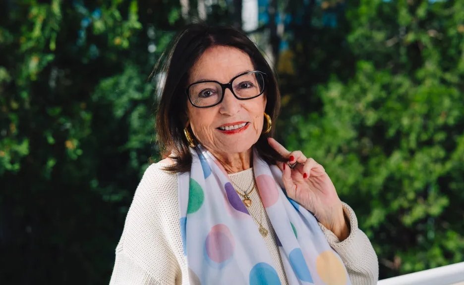 Portrait Of Nana Mouskouri At Her Home