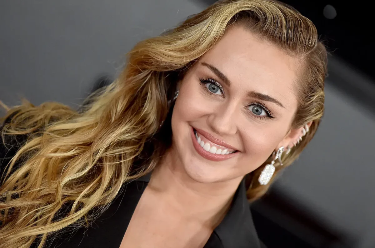 Miley Cyrus.jpg