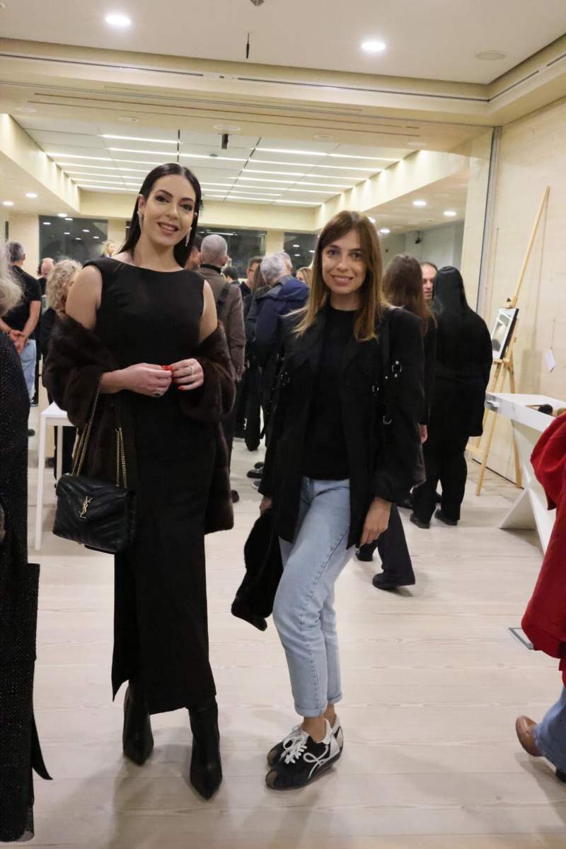 . Ελίσια Παπαντωνίου, Αθηνά Χάλκου. 