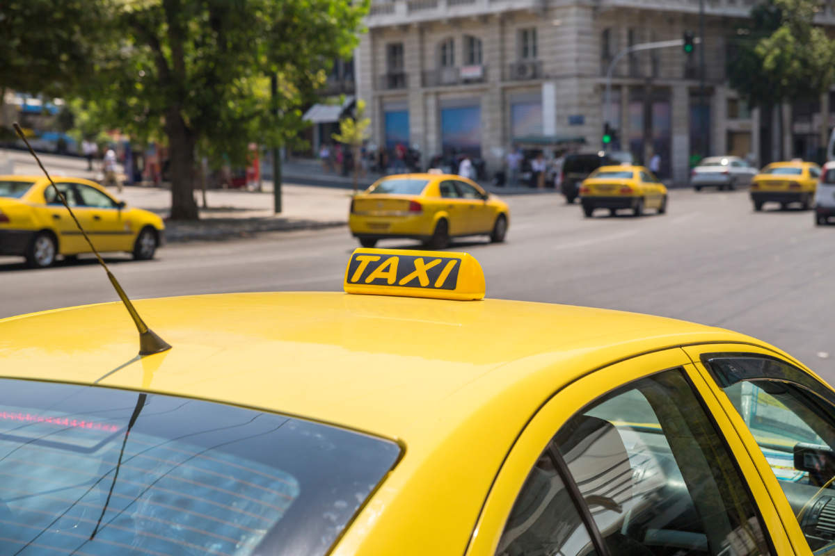 Taxi