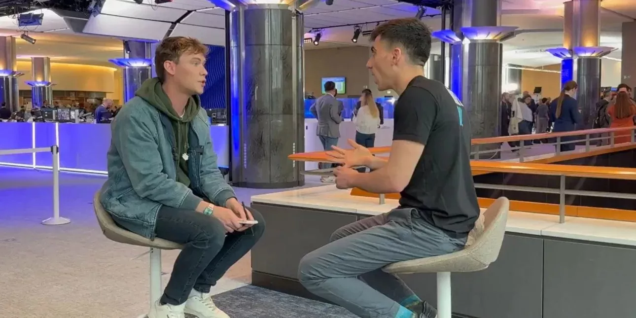 Feidias Interview
