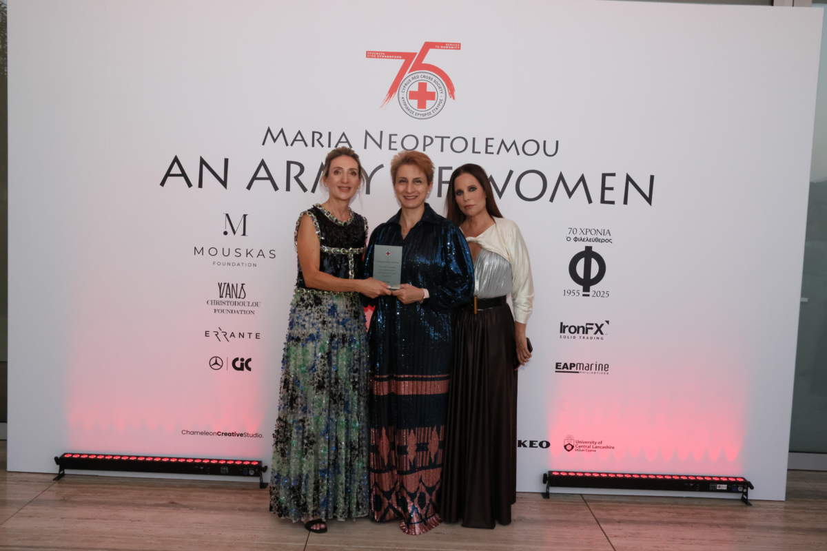 ΟΛΙΒΙΑ ΠΑΠΑΔΑΚΗ, ΑΓΓΕΛΑ ΠΑΝΑΓΙΩΤΟΥ, ΜΑΡΙΑ ΝΕΟΠΤΟΛΕΜΟΥ
