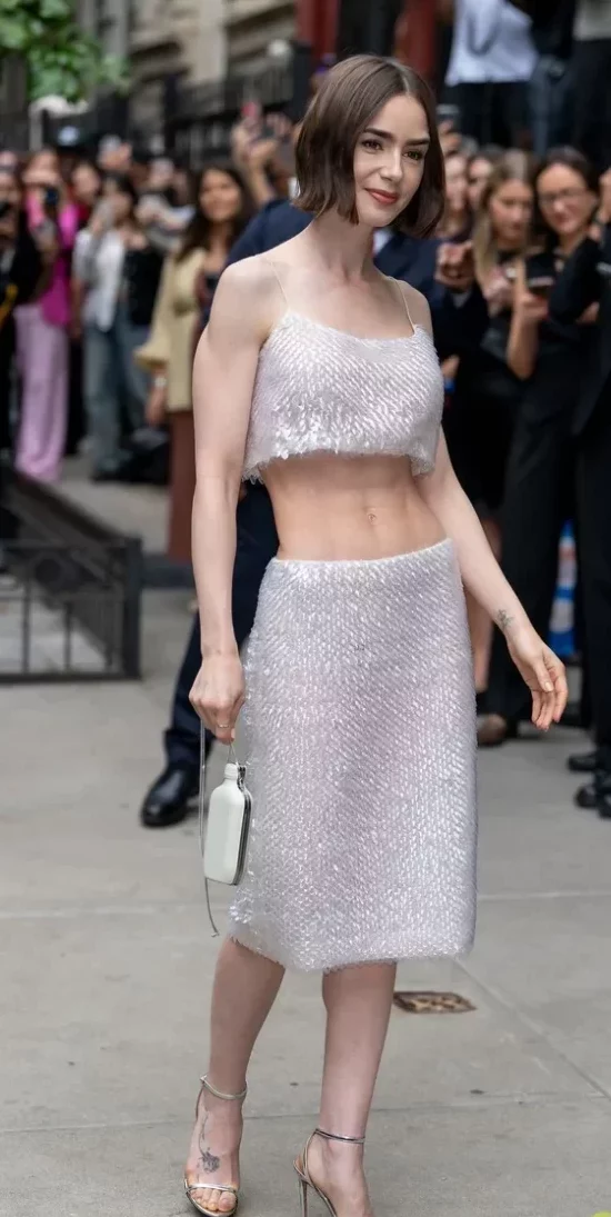 Lily-Collins