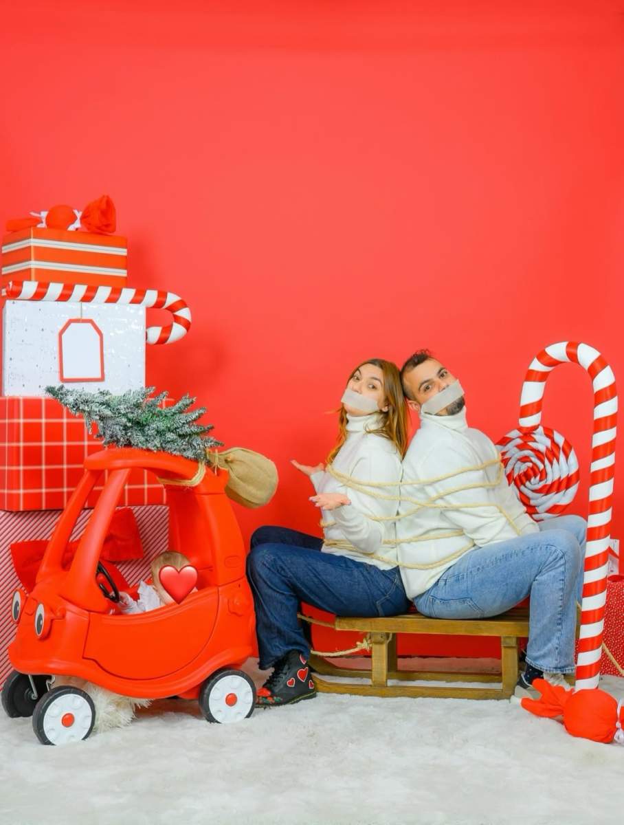 Xmas Giveaway 🎄🎄🎄Εμείς κρατήσαμε τα πρώτα μας Χριστούγεννα στις φανταστικές φωτογραφίες του @ (1)