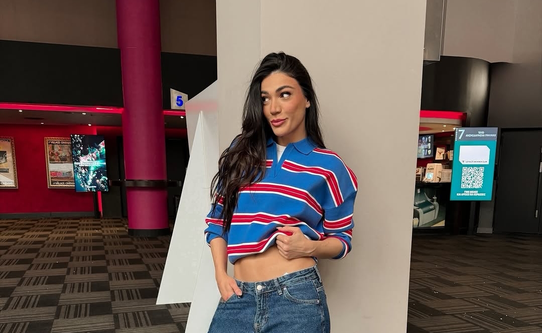 Ivi Adamou
