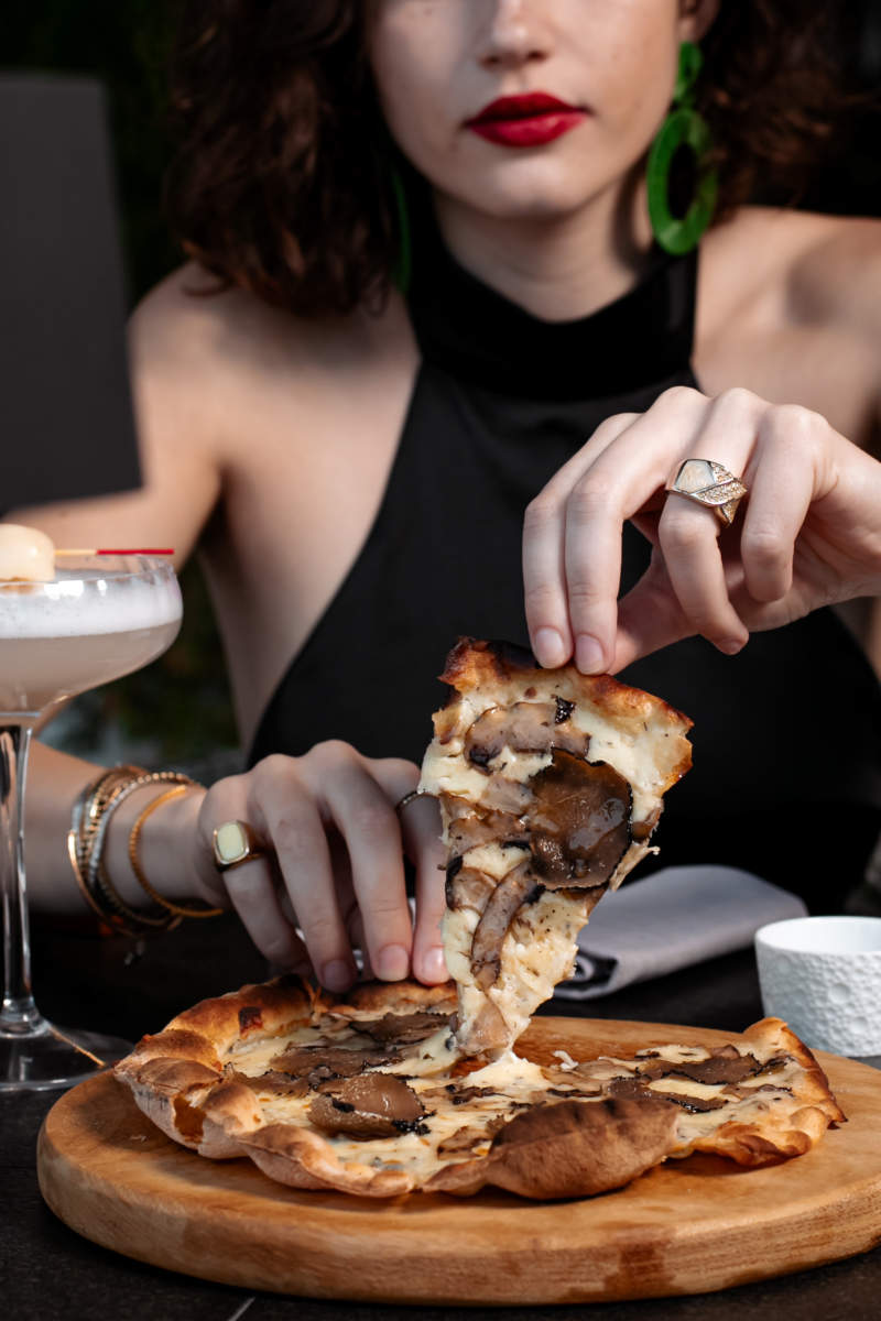 Pizza Al Tartufo