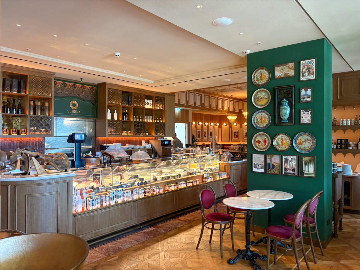 Vetrina Interior 5