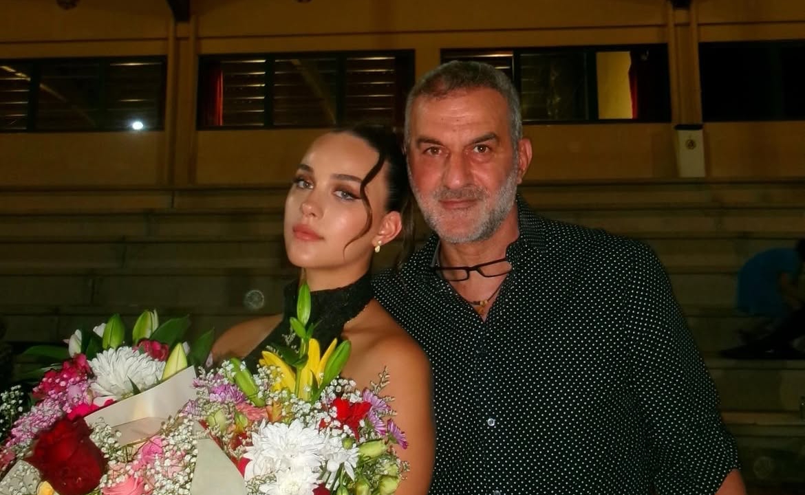 Viktoria Della