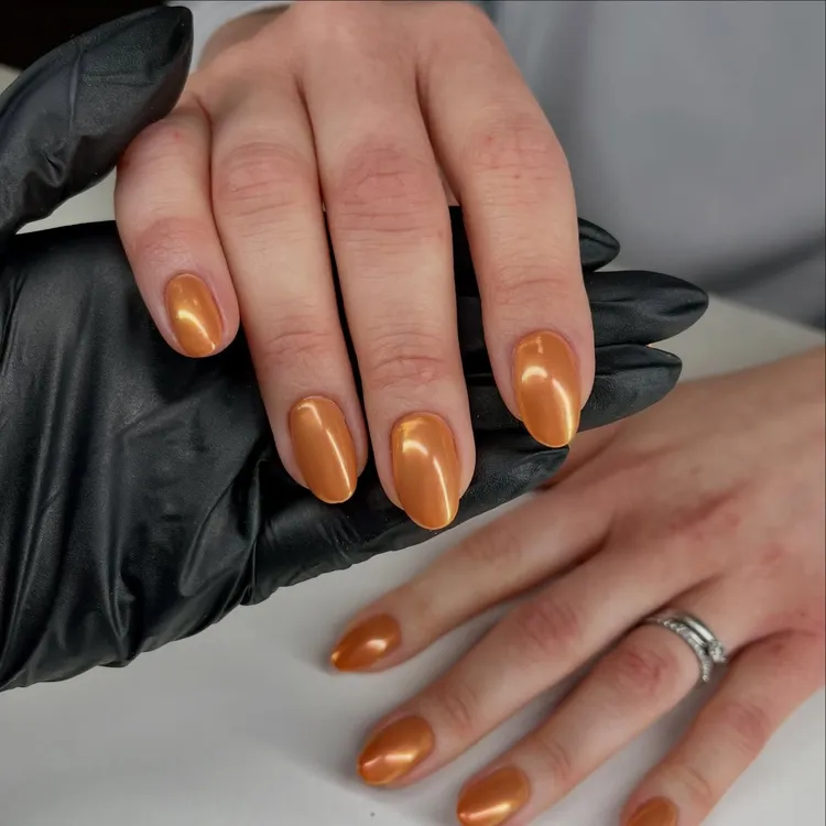 Chromepumpkinspicenails 6cdff5912da34ee6952a3fcc87b0e79a