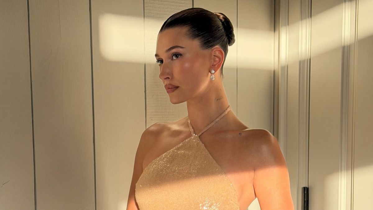 Hailey Bieber 1
