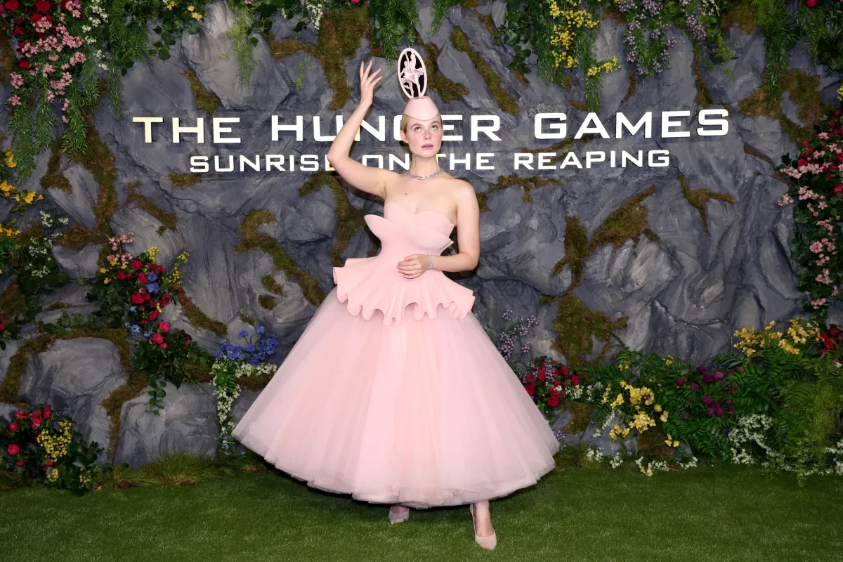 Elle Fanning: Η θεατρική εμφάνιση που έμοιαζε βγαλμένη από παραμύθι